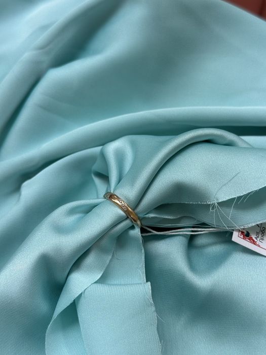 Золотое кольцо с фианитами