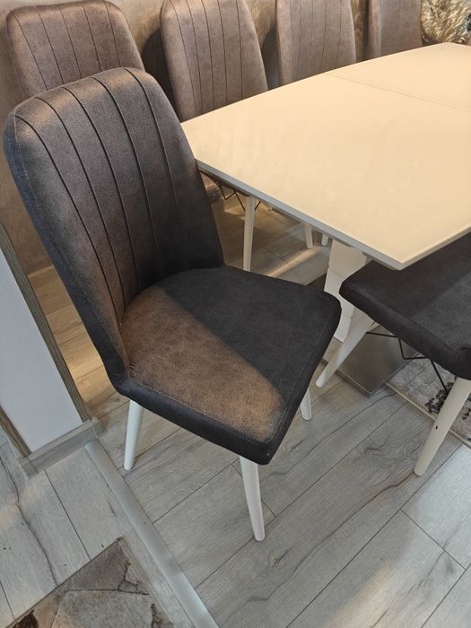 Set 8 scaune sufragerie