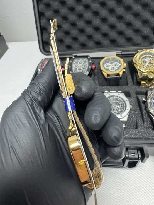 Casio Vintage Black Gold