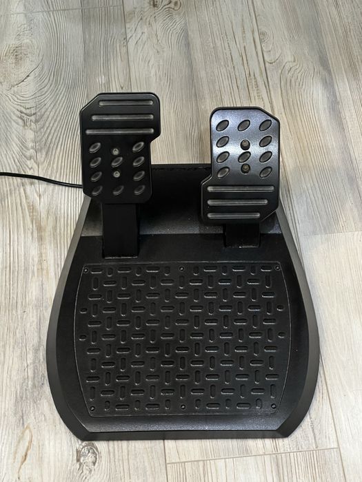 Игровой руль thrustmaster t150