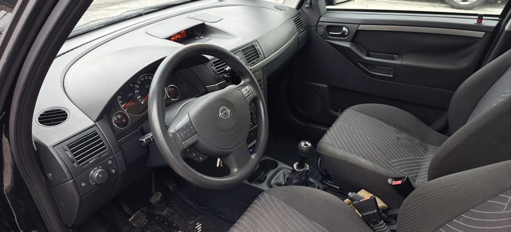 Vand Opel Meriva 1.6 benzina din 2005