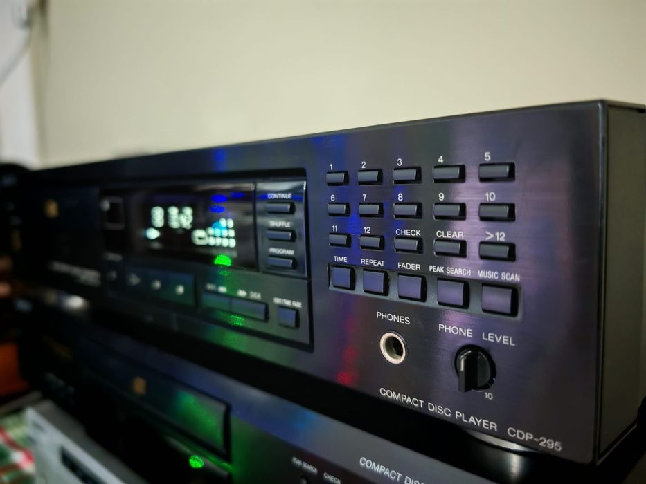 Sony CDP 295 - CD Player