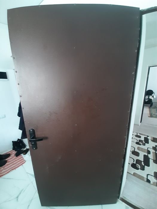 Дверь железный продам