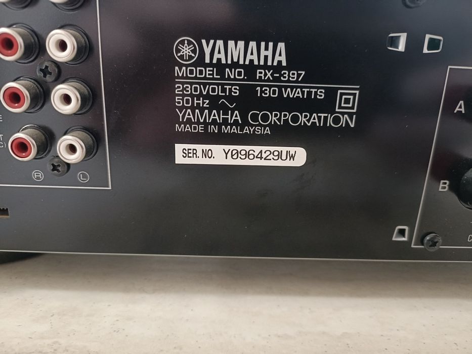 Yamaha RX 397  amplificator, amplituner stereo, perfect funcțional