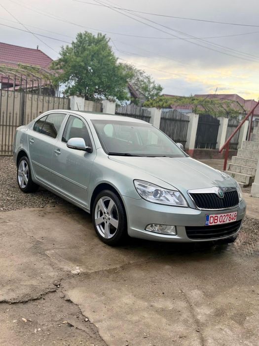 Skoda Octavia II DSG 2011 1.6 TDI
