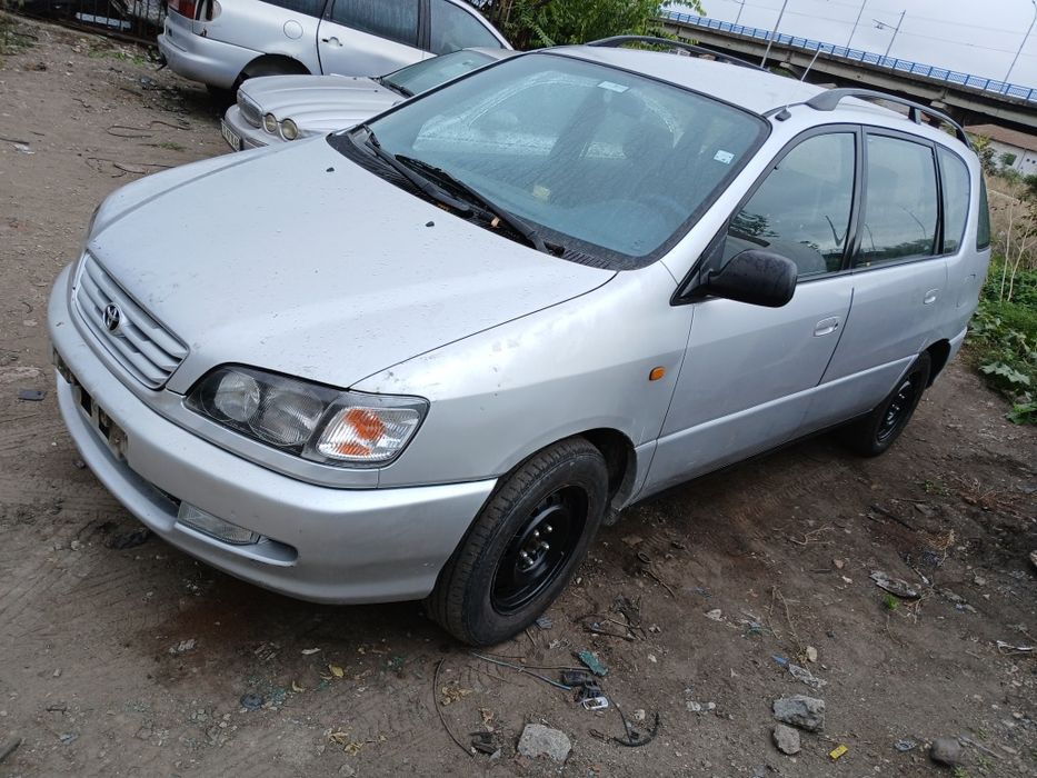 Toyota picnic 2.2td 2000g.  3C-TE