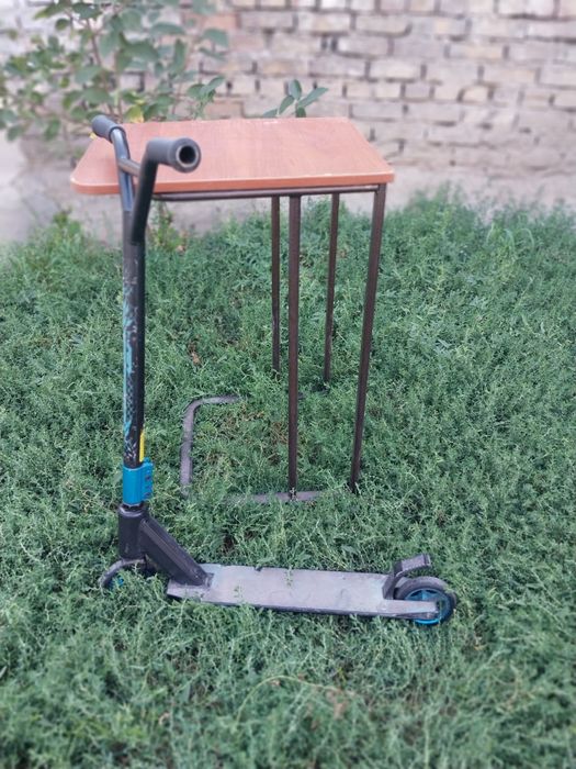 Самокат-трюковой.