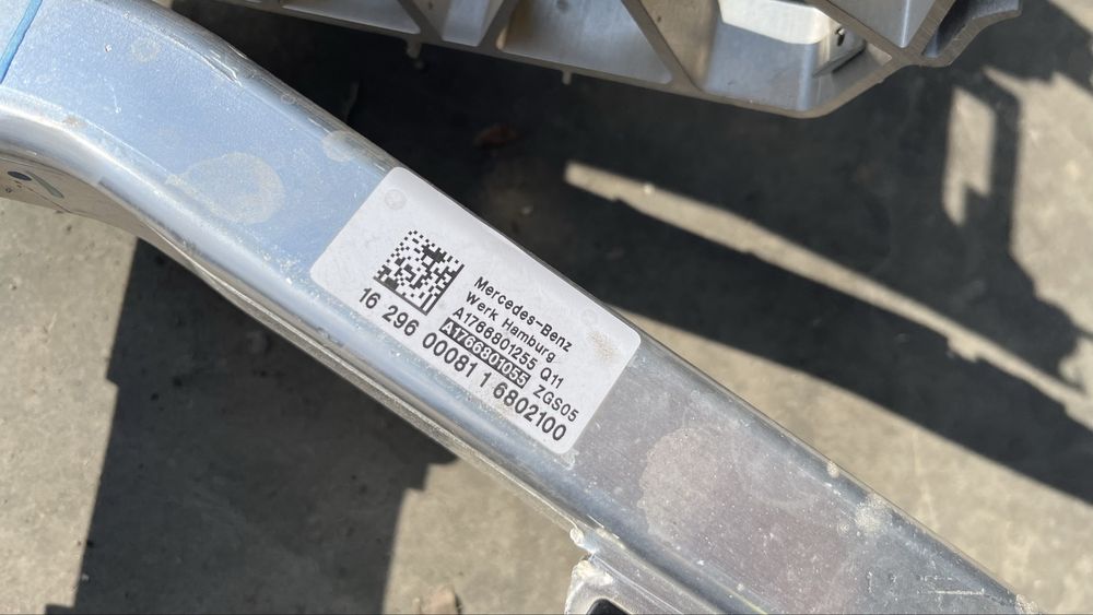 Mercedes GLA 156 конзолна рама греда