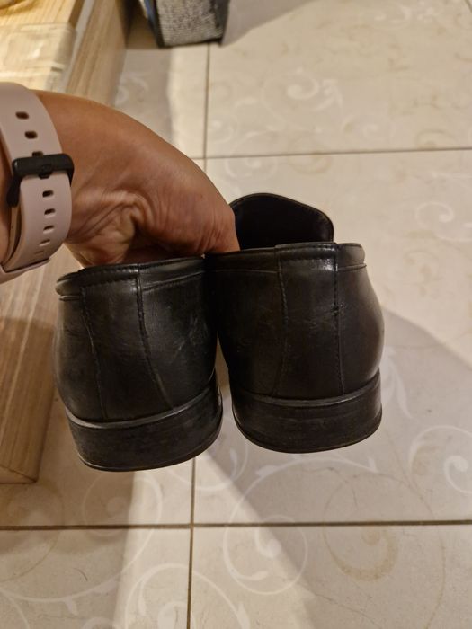 Продам мужкую обувь 41 рр