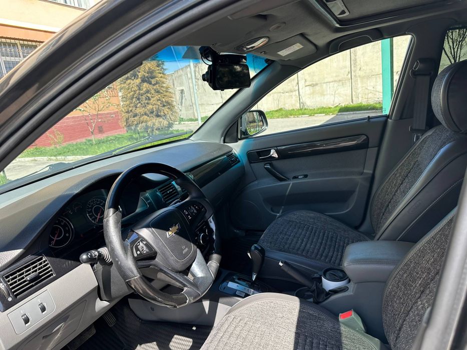 Jentra в хорошем состоянии.