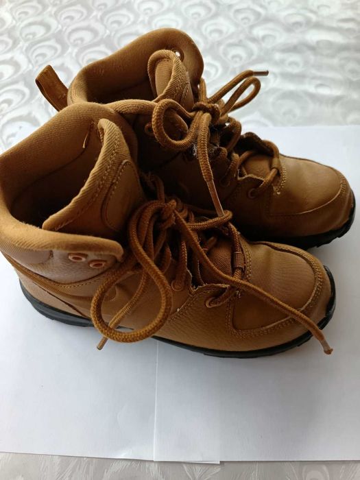 Спортни детски  обувки Nike Manoa, Timberland