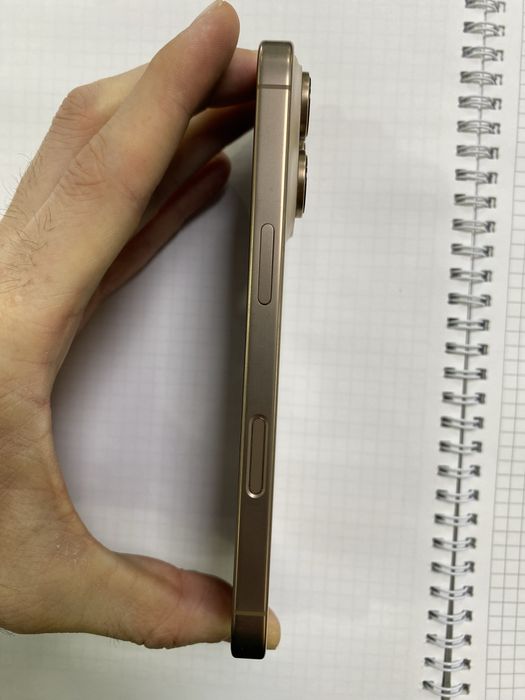 iPhone 16 Pro 256gb 90% E-sim