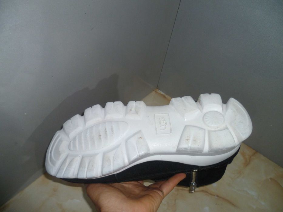 UGG оригинални ботуши №41