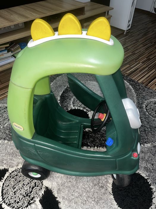 Văniță și suport, Masină Tikes Cozy Coupe, varianta Dinozaur verde, scoică și multe animale de pluș