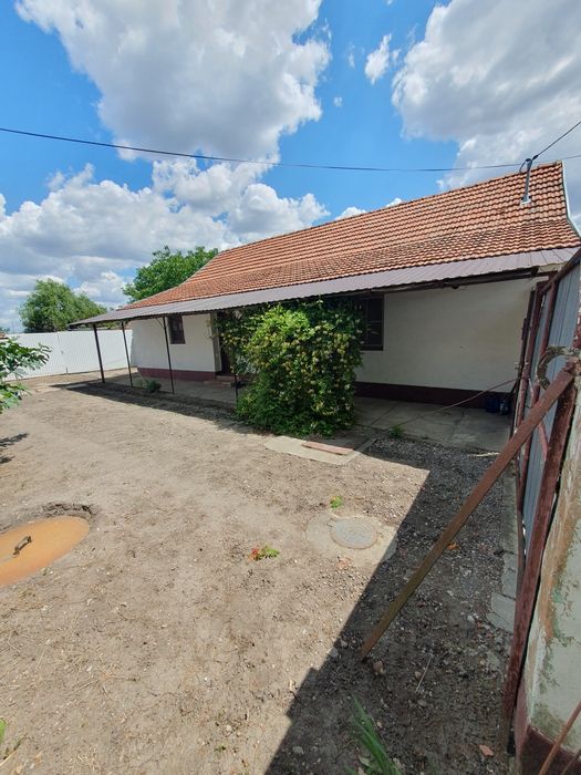 Casa de vanzare in Batania