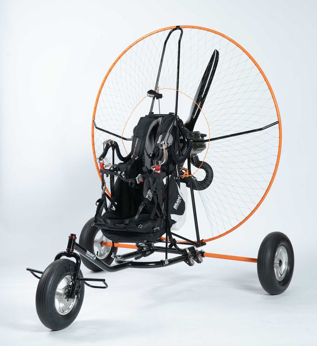 Scoala de zbor cu parapanta cu motor paramotor Cluj