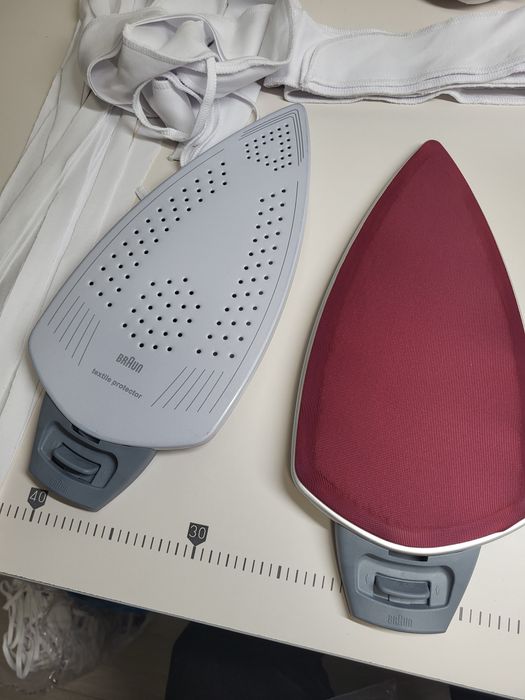 Две насадки на утюг Braun