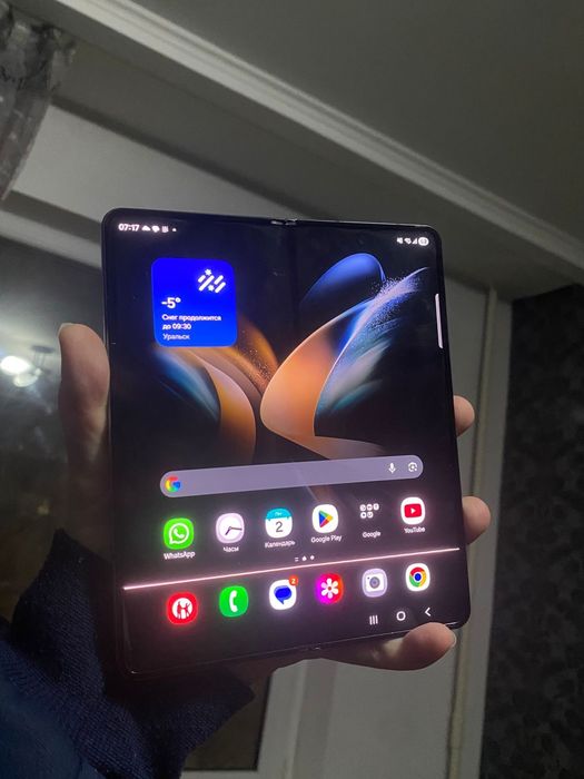 Samsung galaxy fold 4