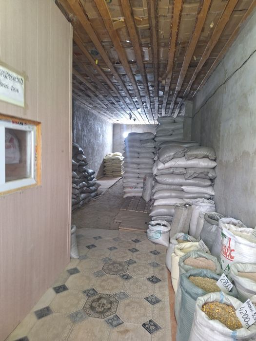 Дом с магазином на продажу