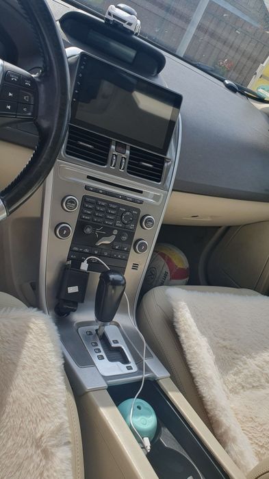 VOLVO XC60 2011 — imagine 5