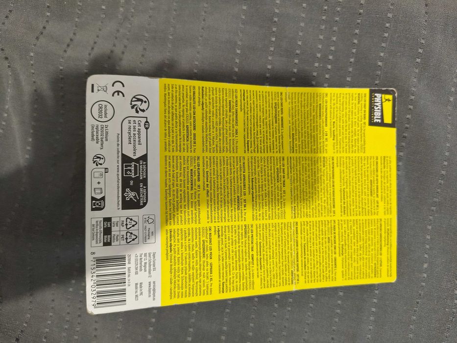 Vesta reflectorizanta cu leduri si set clipsuri cu led noi