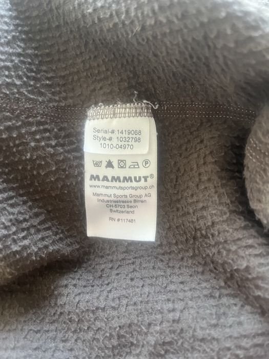 Hanorac Mammut , autentic