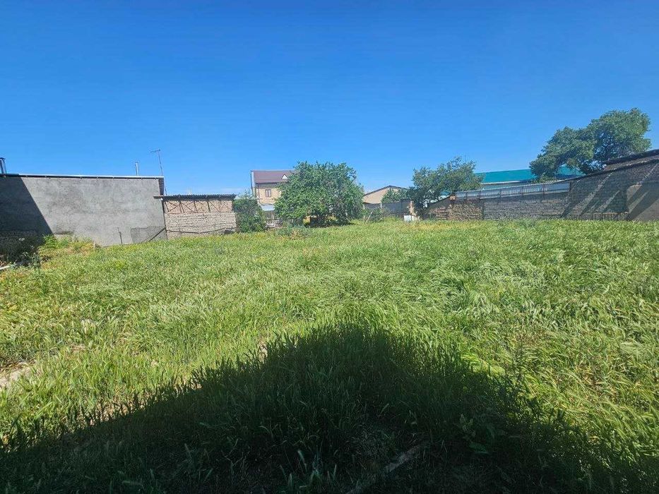 Sergeli,Asraobod mahalla.13сотихда уй (korobka) сотаман.9 sotix er bor