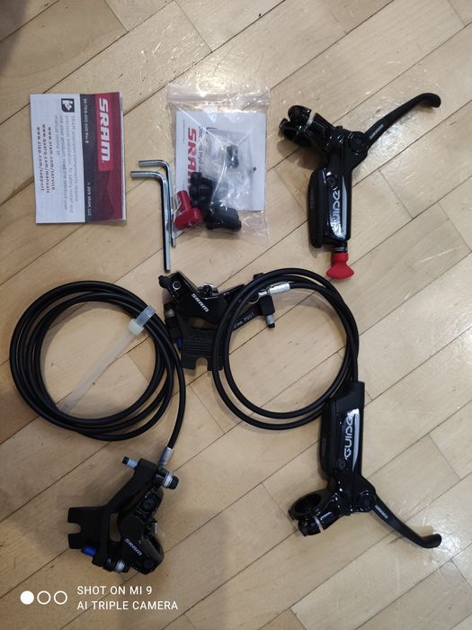 Продам запчасти на велосипед,  тормоза, кассета, ротора, седло, руль,