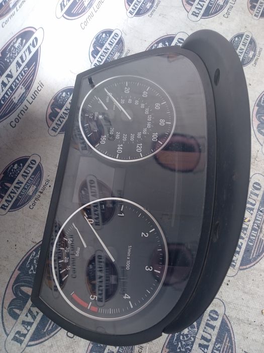 ceasuri bord uk  bmw e90 2008