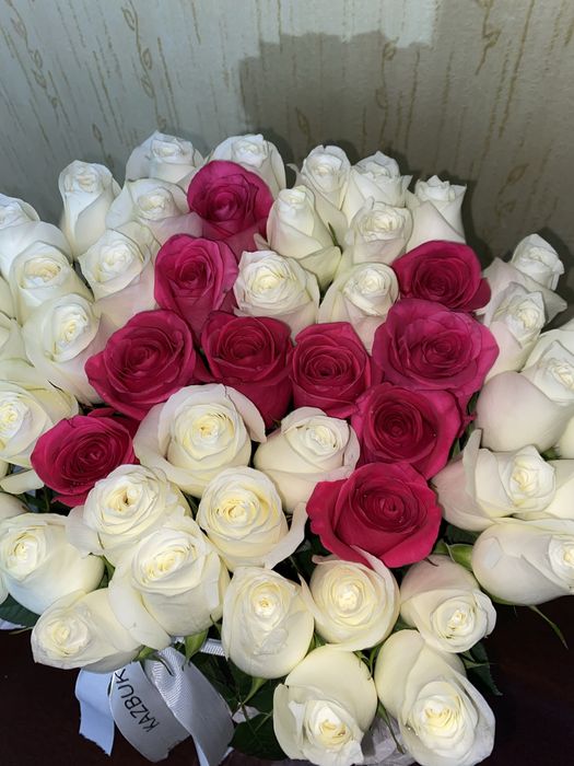 Продам цветы «Н»