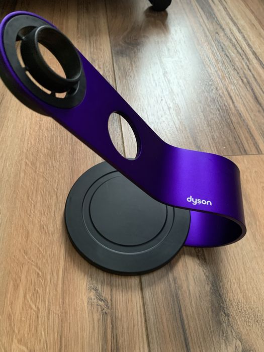 Dyson подставка 25 000