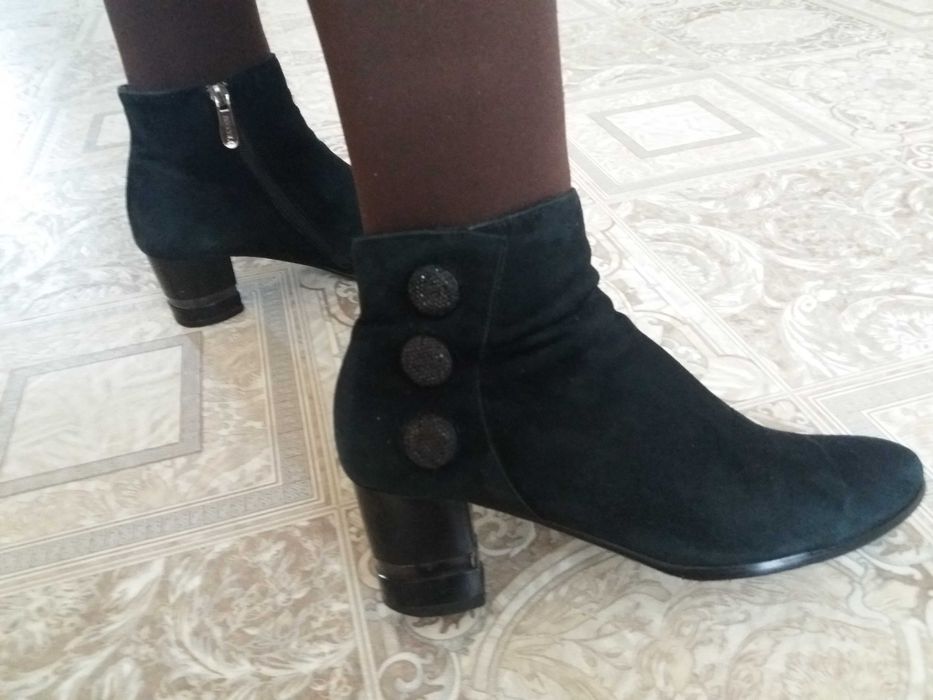 полусапожи и сапоги ботфорды