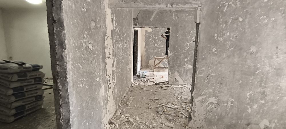 DE Mantaj
Ломаем стены бетонные
Ломаем стены к