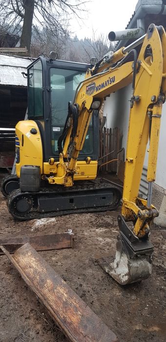Vând miniexcavator komatsu26 an fabricatie 2019 stare foarte buna de f