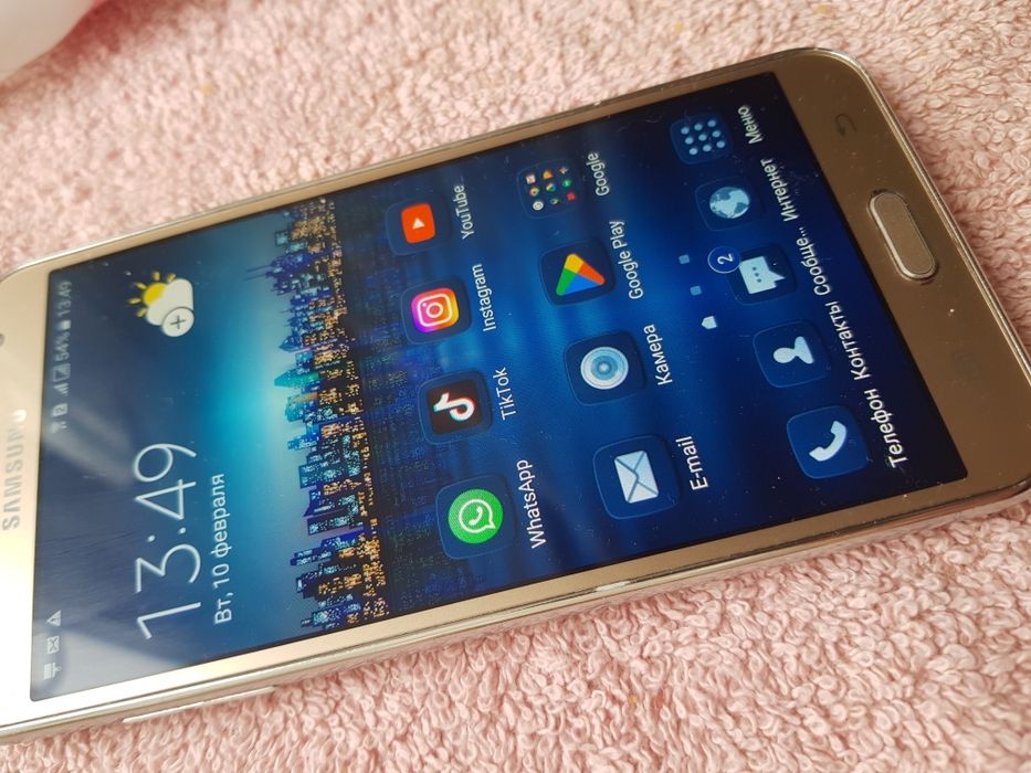 Смартфон Samsung