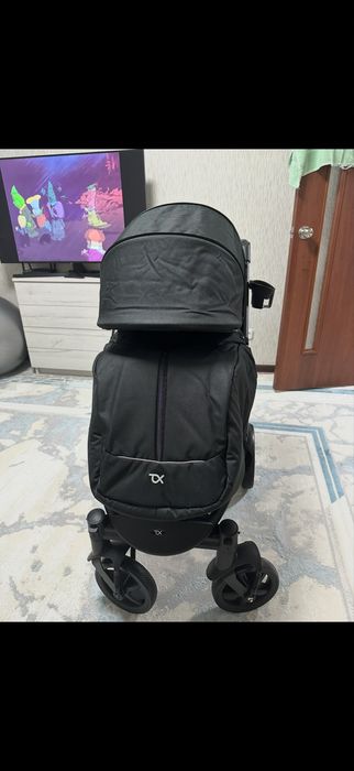 Продам коляску tomix