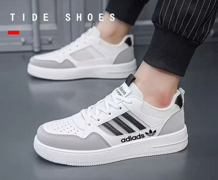 Продам кроссовки