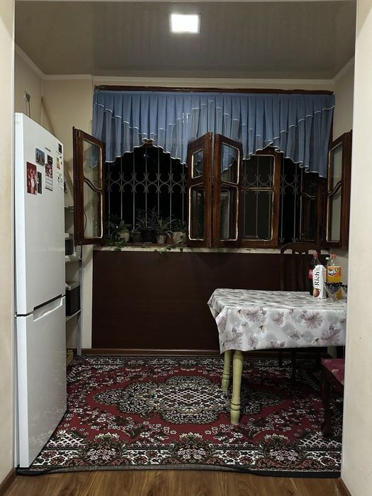 3/2/5 ИнЯз 2х6 Балкон Чиланзар Г9А Фархадский Кирпич Продаётся кв-ра ÷