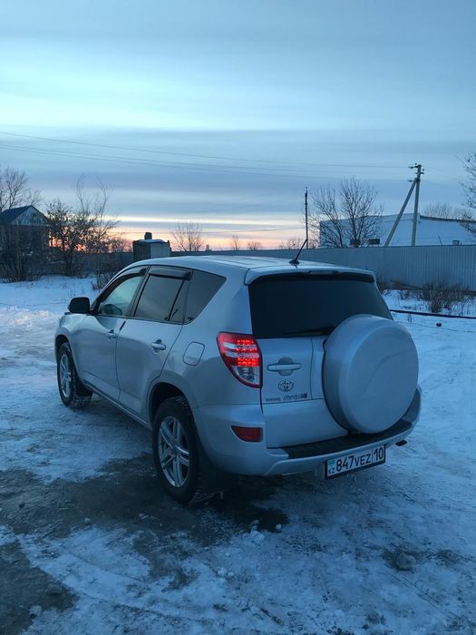 Продам RAV 4  2012 года