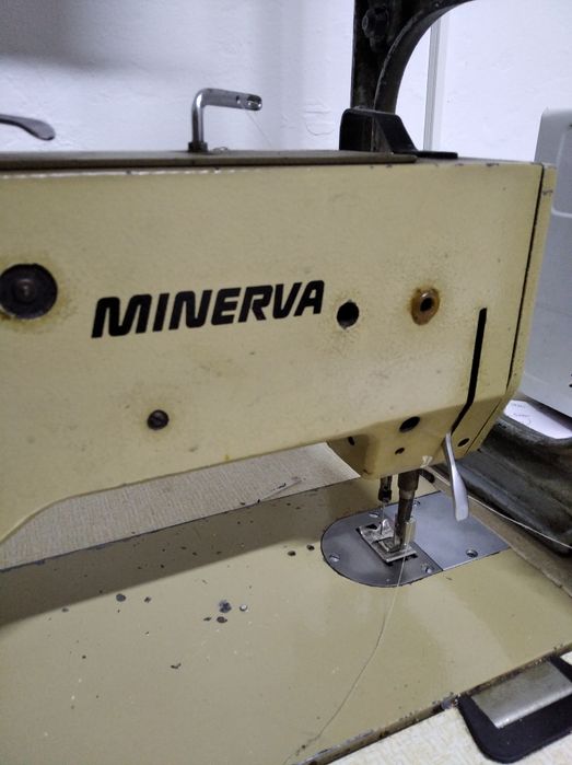 Швейная машина Минерва Minerva