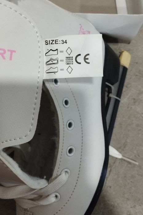 Детские коньки 34 размер