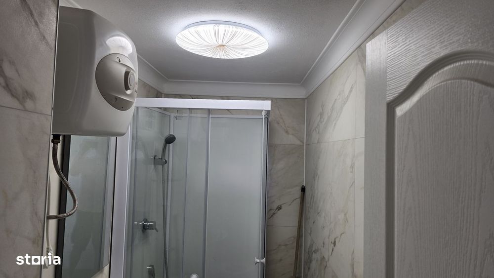 Vand garsoniera in Deva, zona Dacia, etaj 3, bloc de 4 etaje