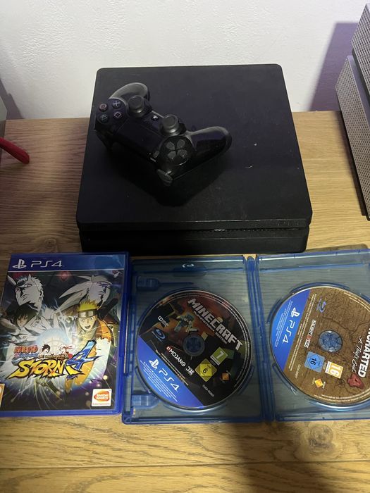 Consola playstation 4 cu accesorii