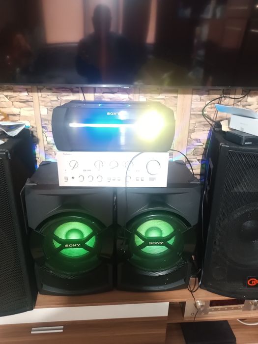 SONY SHAKE X30 неразлима от нова