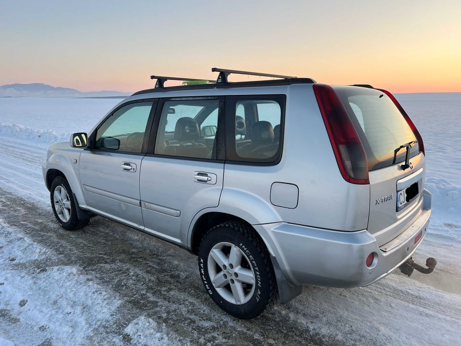 Nissan X-Trail 2.2 dCi 4x4 | Trapă | Anvelope A/T | Fiscal pe loc