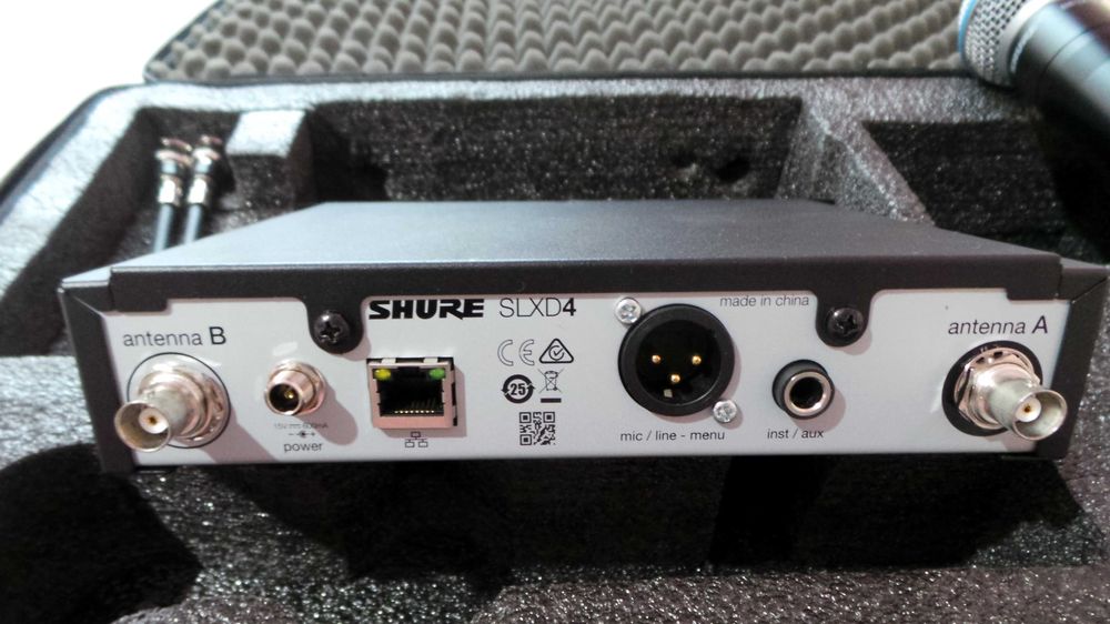 SHURE SLXD 24Е Beta 58
650 - 694 MHz Безжичен Микрофон