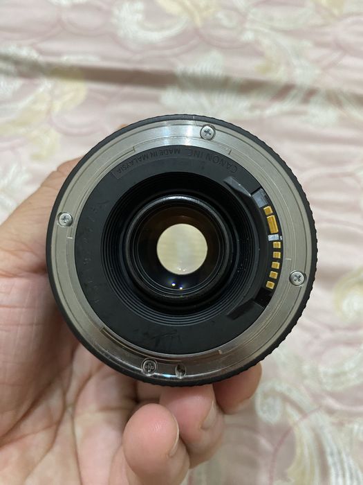 Canon 75-300mm f3.5-5.6