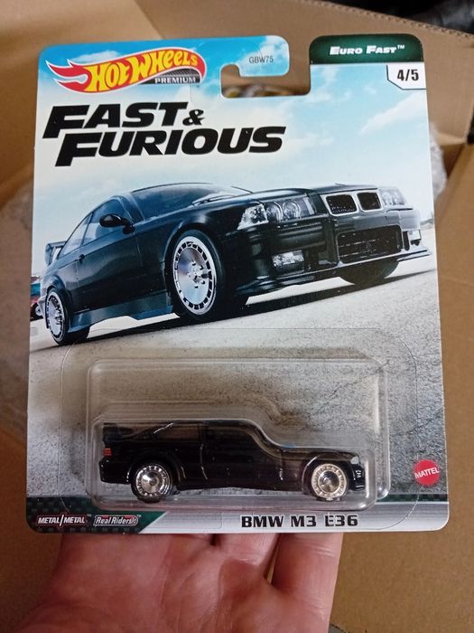 Machete hotwheels