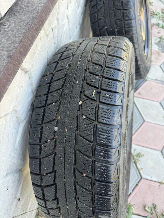 Продам зимние 4 пары Шины  R16