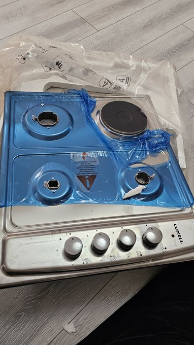 Новый газовый плитка